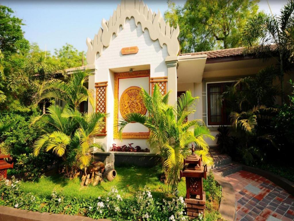 Shwe Yee Pwint Hotel Bagan Bagian luar foto
