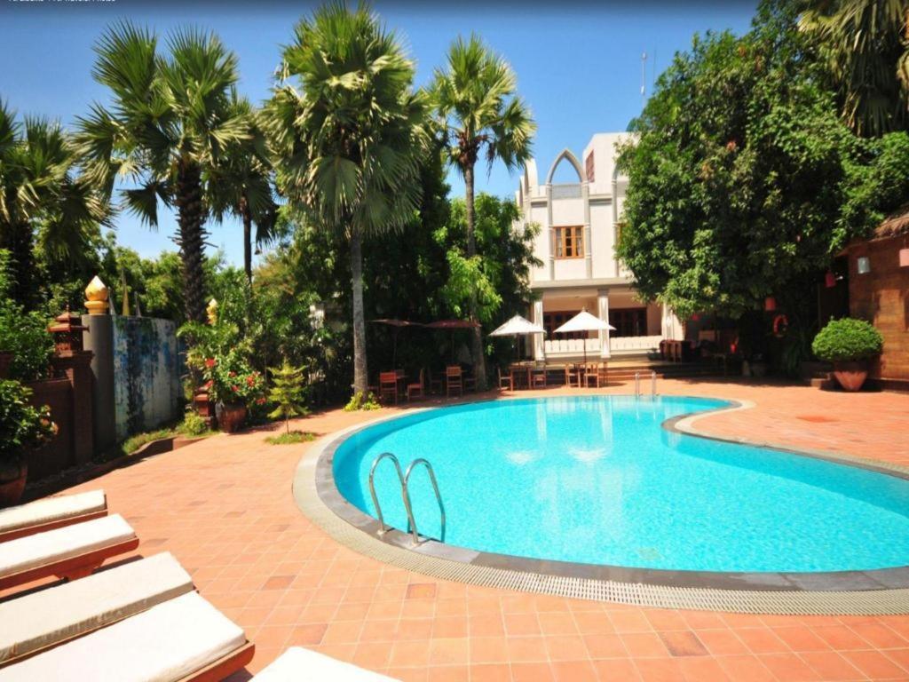 Shwe Yee Pwint Hotel Bagan Bagian luar foto