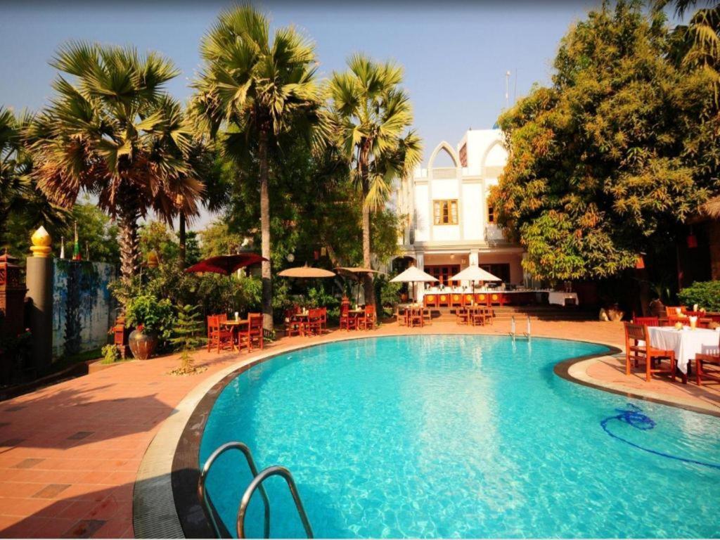 Shwe Yee Pwint Hotel Bagan Bagian luar foto