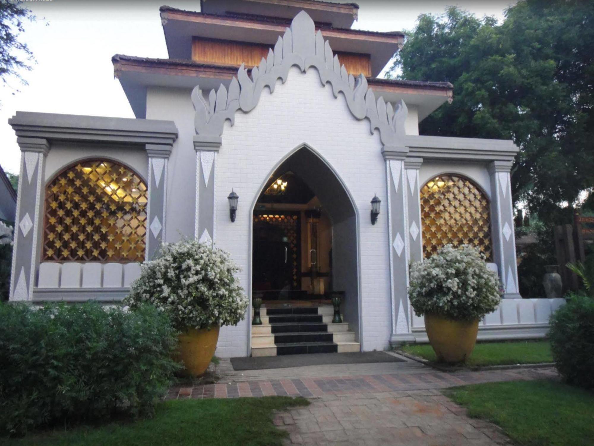 Shwe Yee Pwint Hotel Bagan Bagian luar foto