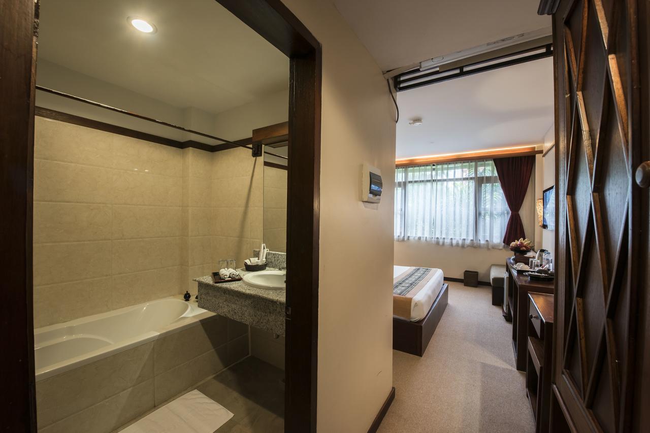 Shwe Yee Pwint Hotel Bagan Bagian luar foto