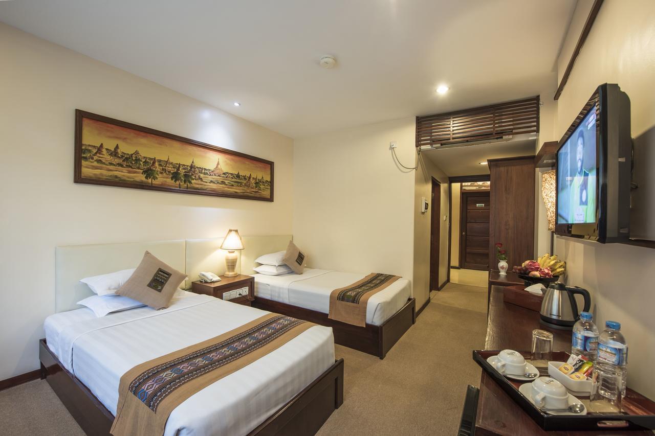Shwe Yee Pwint Hotel Bagan Bagian luar foto
