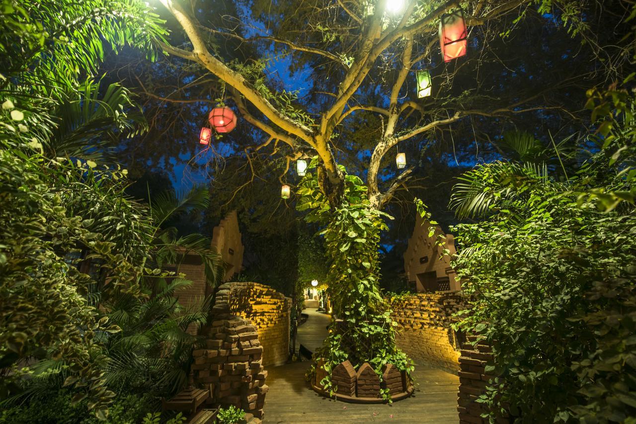 Shwe Yee Pwint Hotel Bagan Bagian luar foto