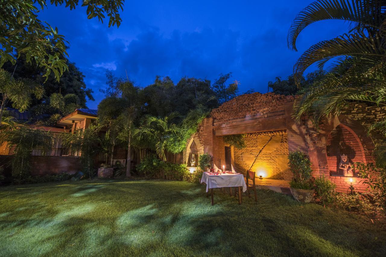 Shwe Yee Pwint Hotel Bagan Bagian luar foto
