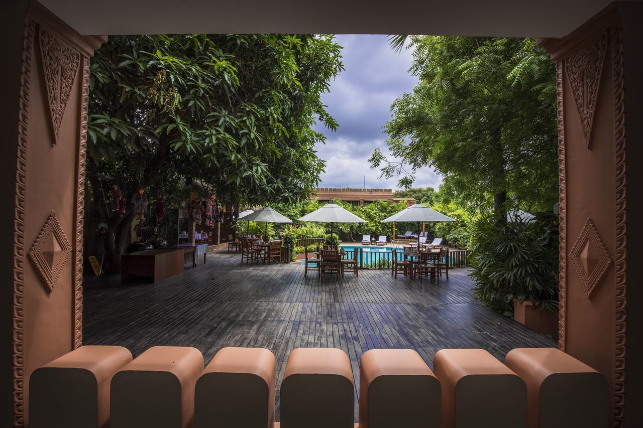 Shwe Yee Pwint Hotel Bagan Bagian luar foto