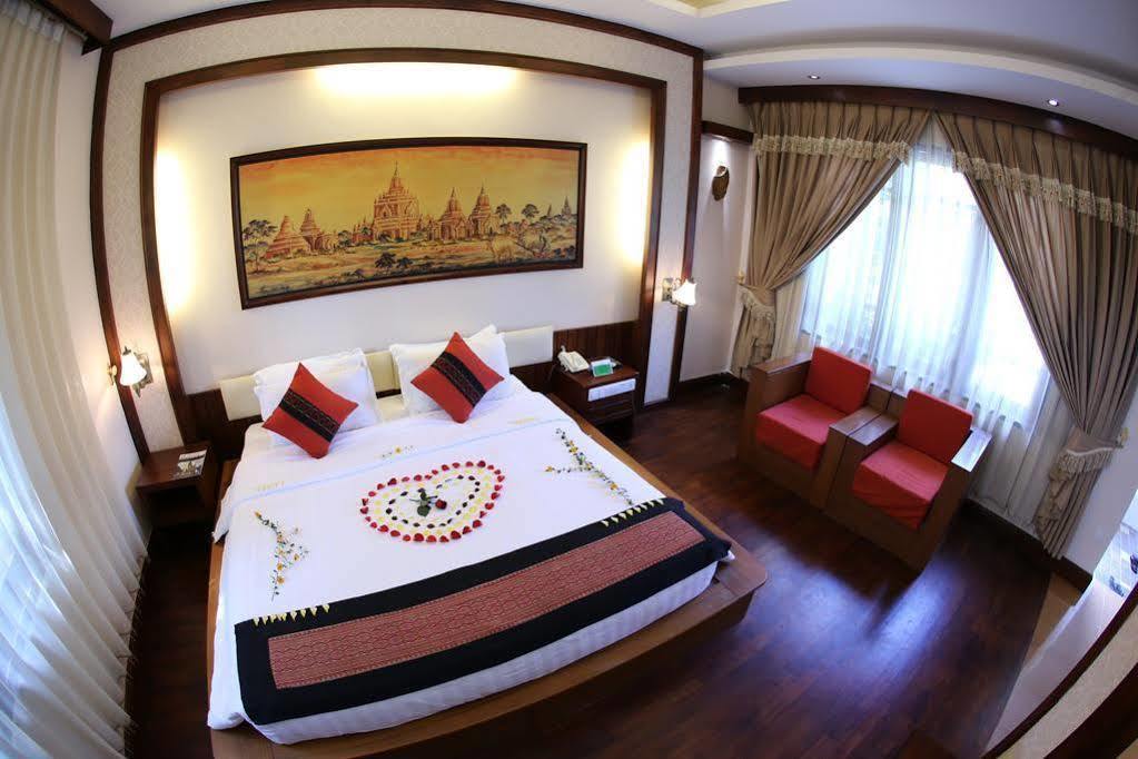 Shwe Yee Pwint Hotel Bagan Bagian luar foto